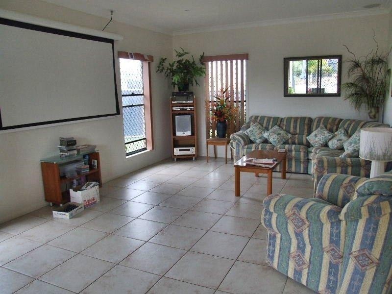 6 Saltwater Place, Redland Bay QLD 4165