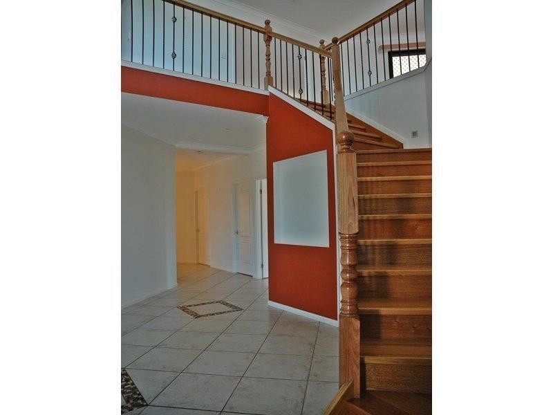 6 Saltwater Place, Redland Bay QLD 4165