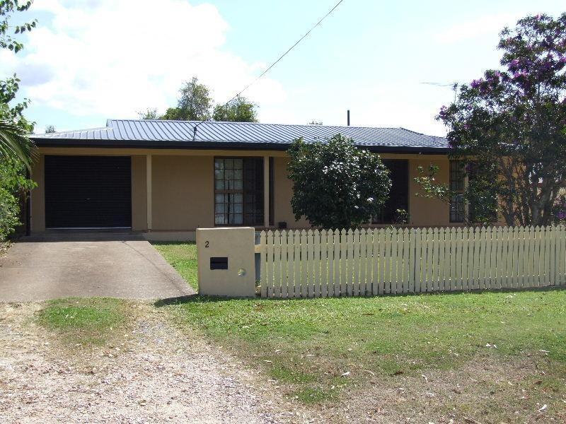 2 Mark Street, Redland Bay QLD 4165