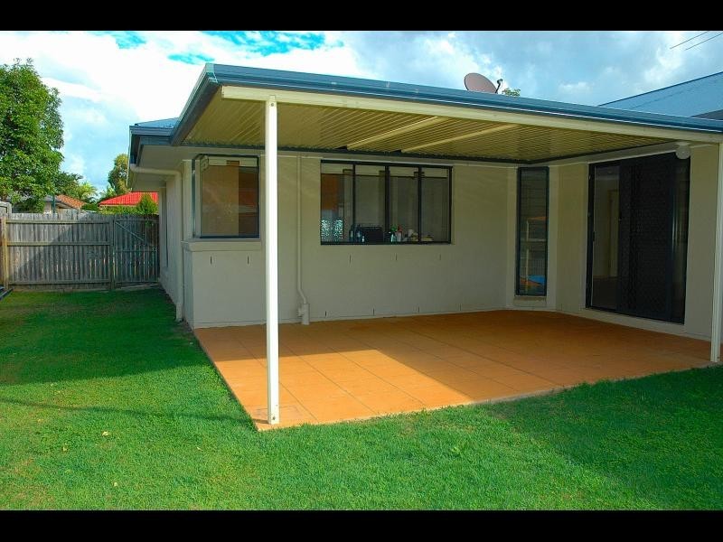 12 Seaholly Crescent, Victoria Point QLD 4165