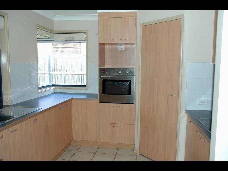 12 Seaholly Crescent, Victoria Point QLD 4165