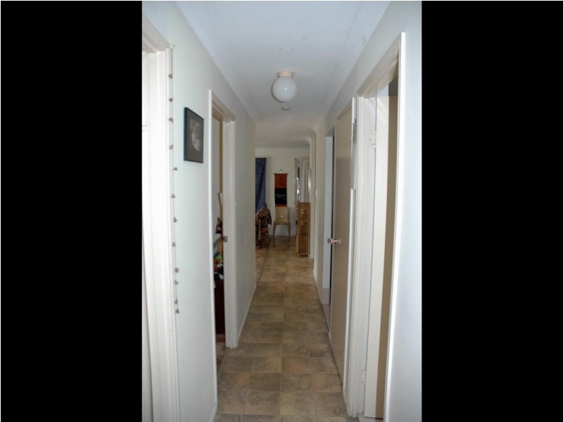 179 Cane Street, Redland Bay QLD 4165