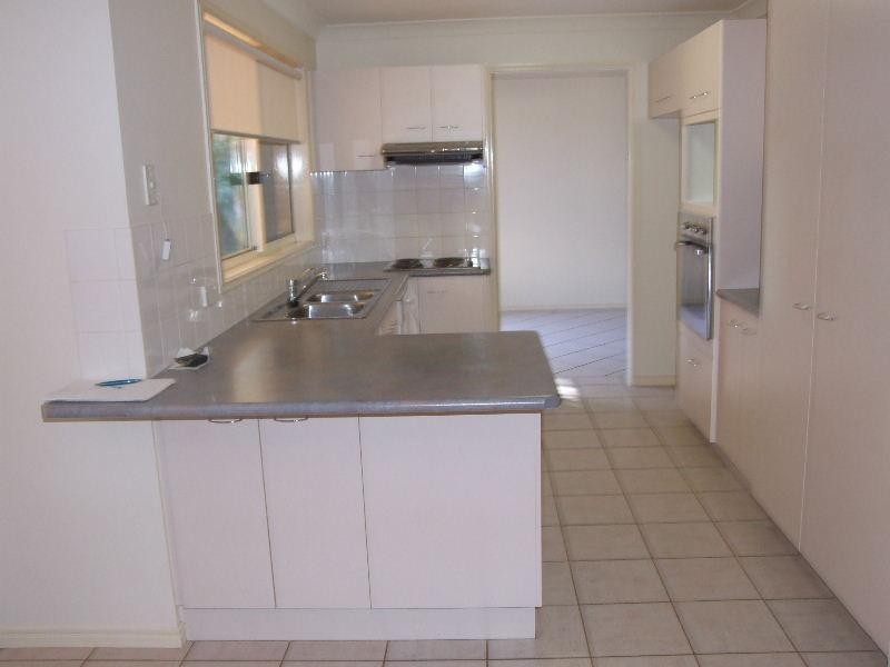 29 The Boulevard, Redland Bay QLD 4165