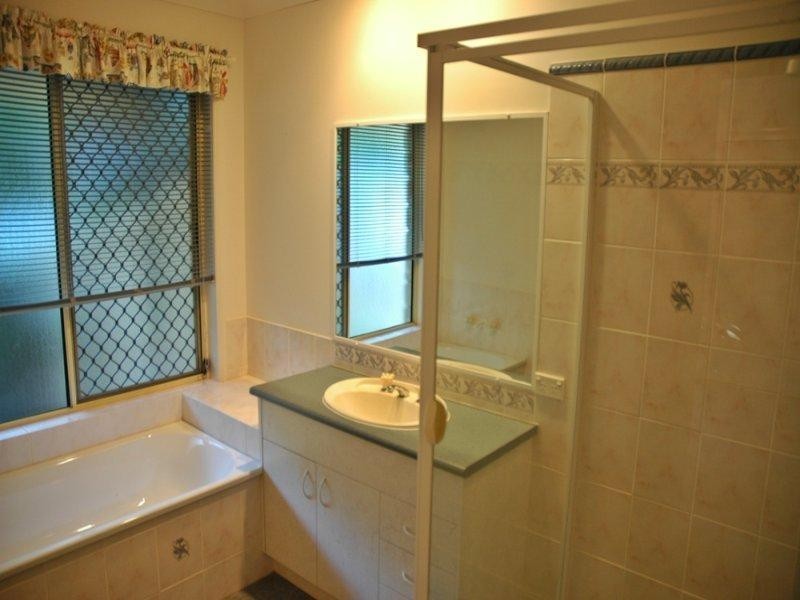 10 Mathison Court, Redland Bay QLD 4165