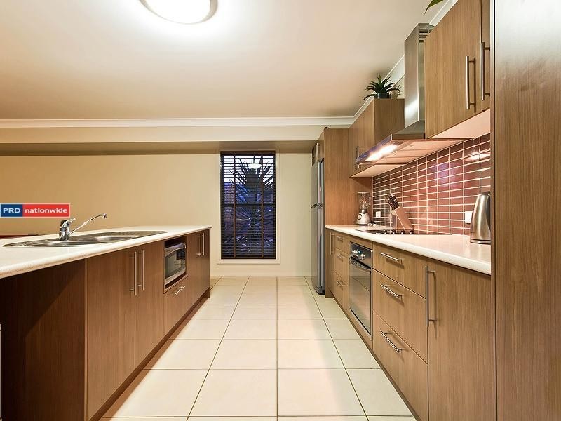 32 Bedarra, Redland Bay QLD 4165