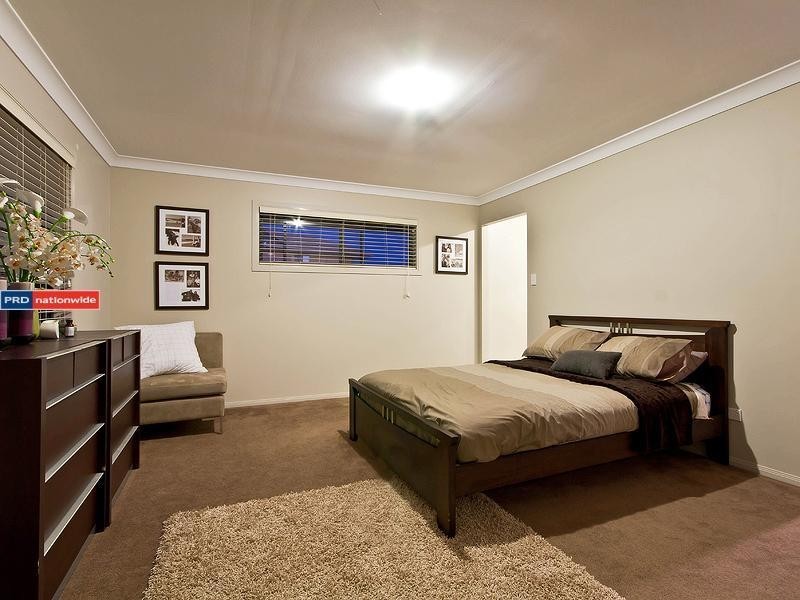 32 Bedarra, Redland Bay QLD 4165
