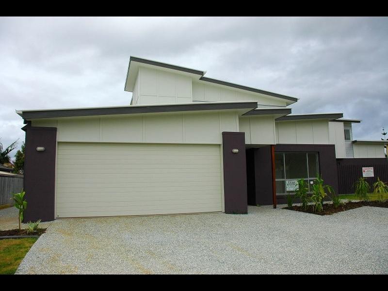 2/1-3 Kimbolton Drive, Redland Bay QLD 4165