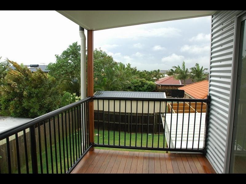 2/1-3 Kimbolton Drive, Redland Bay QLD 4165