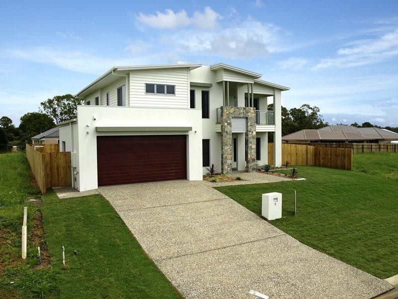 5 Turtle Place, Redland Bay QLD 4165