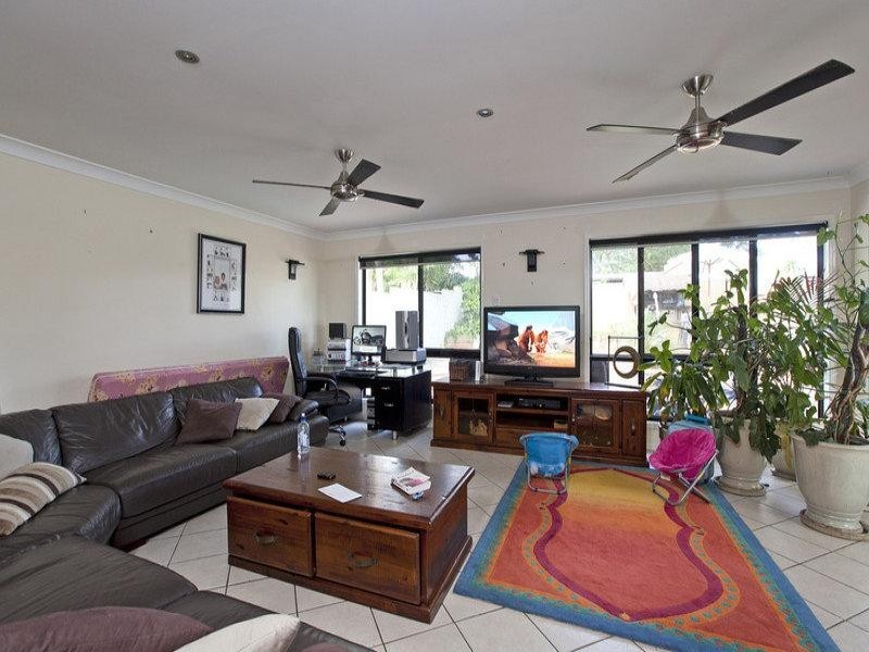 21 Marine Street, Redland Bay QLD 4165