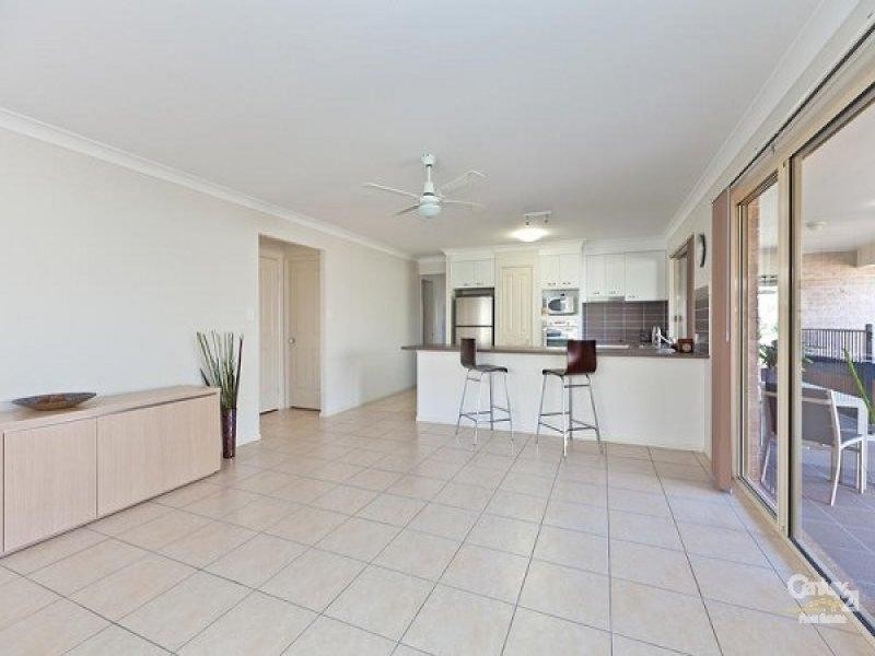 14 Pentecost Place, Redland Bay QLD 4165