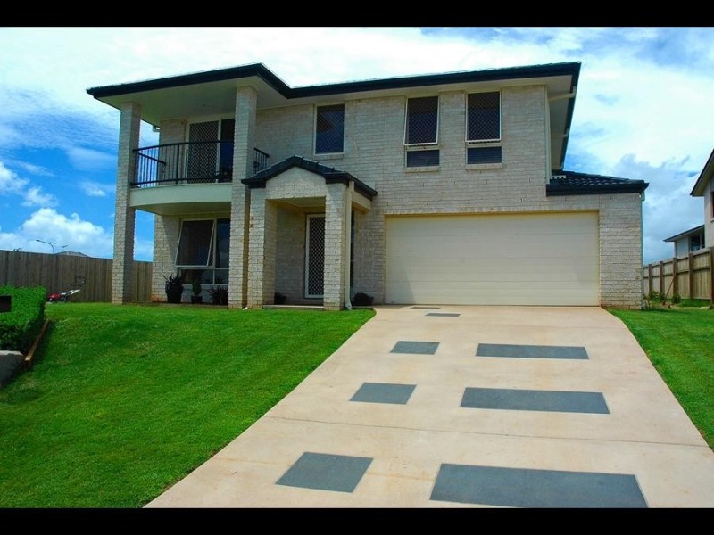 30 Huntly Pl, Redland Bay QLD 4165