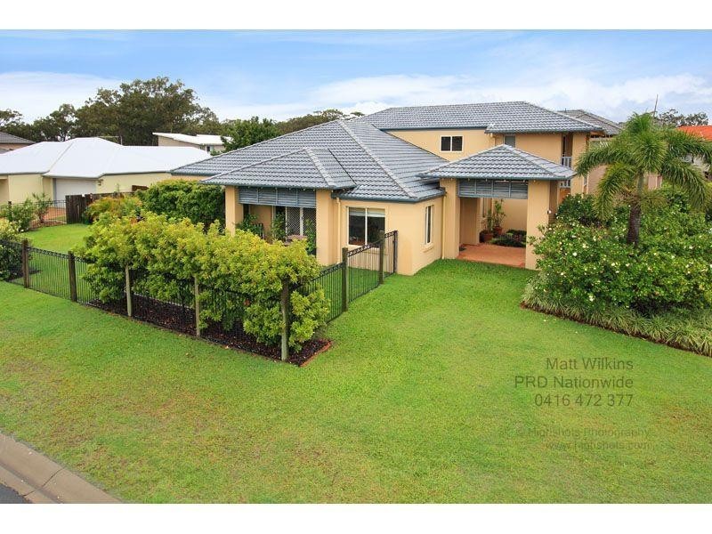 1 SANDY COVE PL, Redland Bay QLD 4165