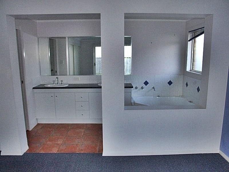 Redland Bay QLD 4165