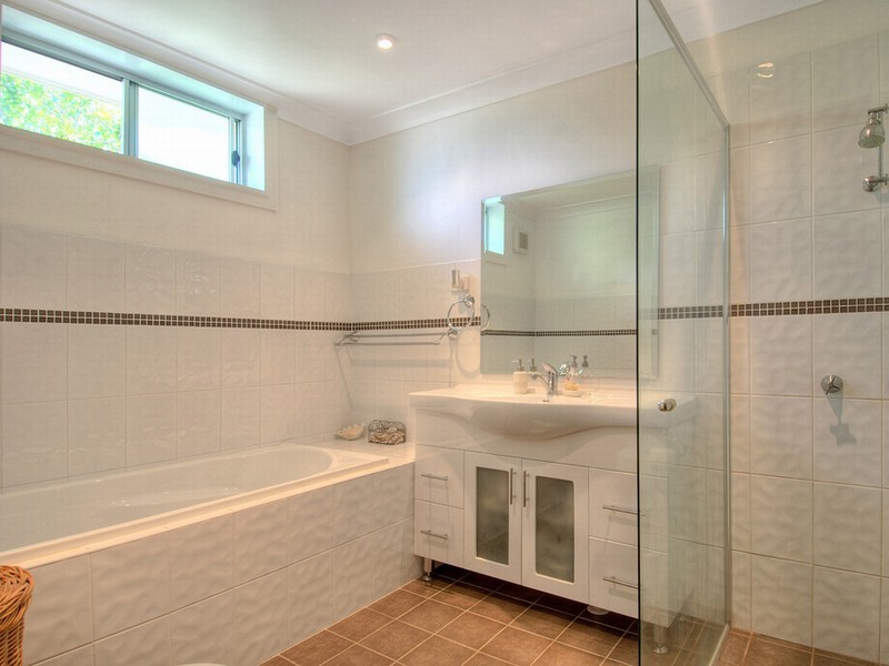 10 Burrows Avenue, Kanahooka NSW 2530
