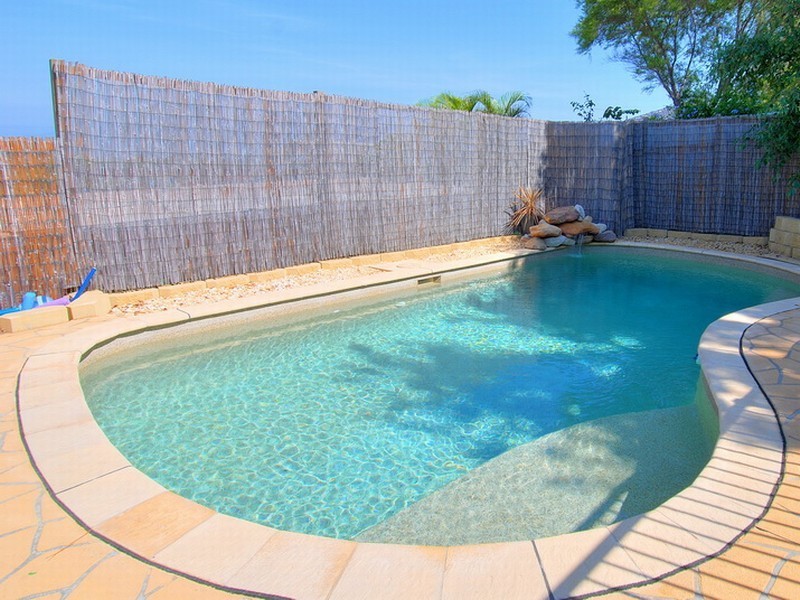 10 Burrows Avenue, Kanahooka NSW 2530