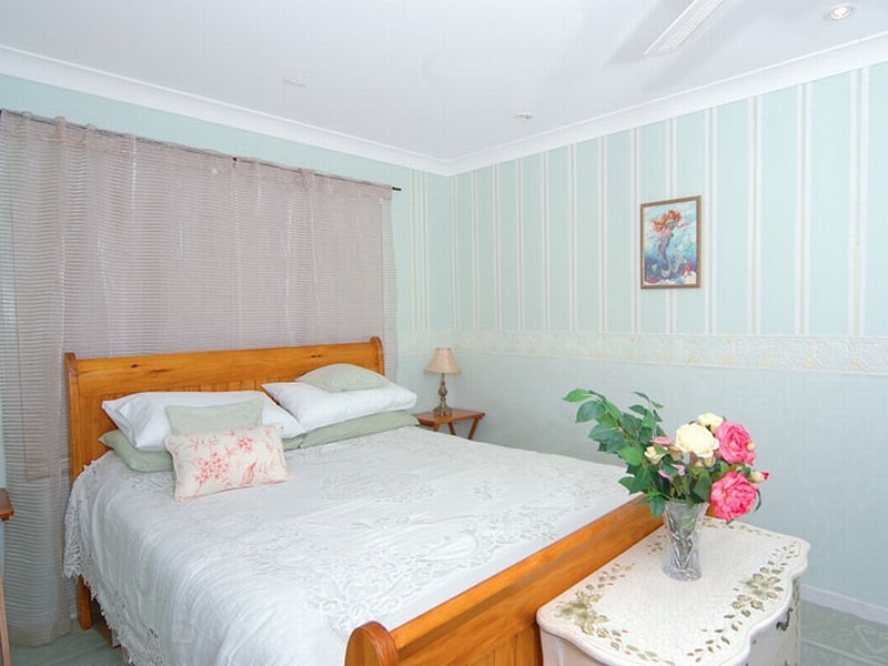 10 Jenail Place, Horsley NSW 2530