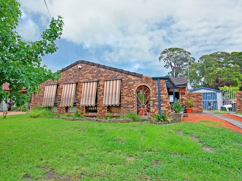 10 Penrose Drive, Dapto NSW 2530