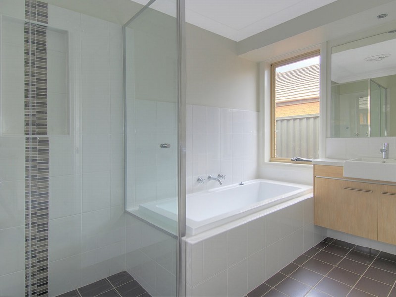 118 Haywards  Bay Drive, Haywards Bay NSW 2530