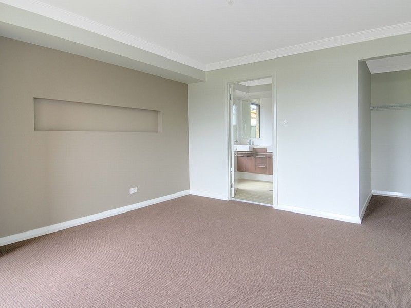 120 Haywards Bay Drive, Haywards Bay NSW 2530