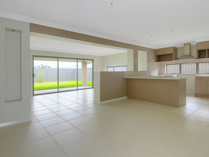 120 Haywards Bay Drive, Haywards Bay NSW 2530