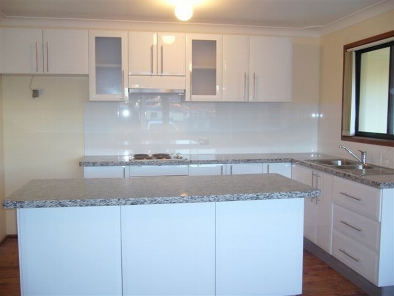 2/11 St Lukes Avenue, Brownsville NSW 2530