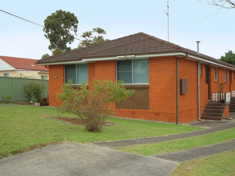 1&2/1 Kundle Street, Dapto NSW 2530