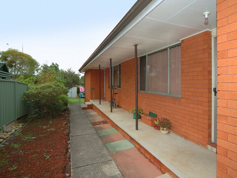 1&2/1 Kundle Street, Dapto NSW 2530