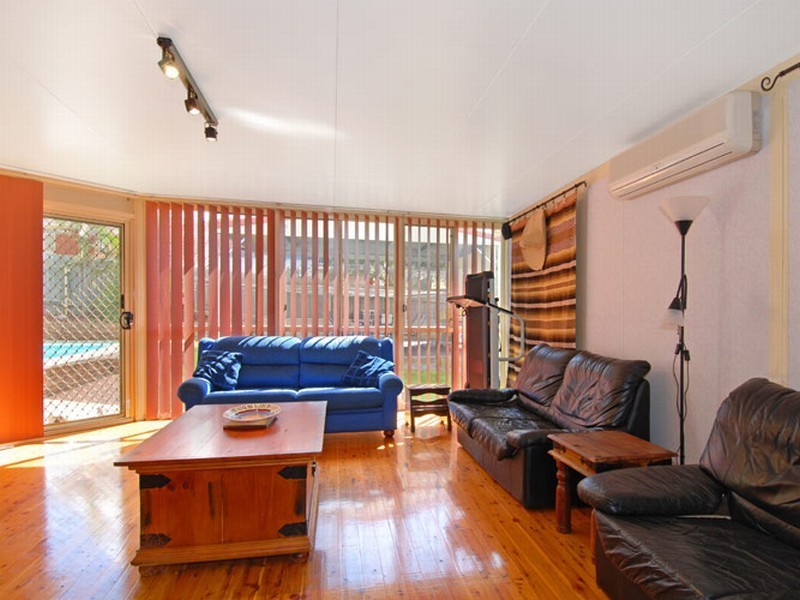 12 Laver Road, Dapto NSW 2530