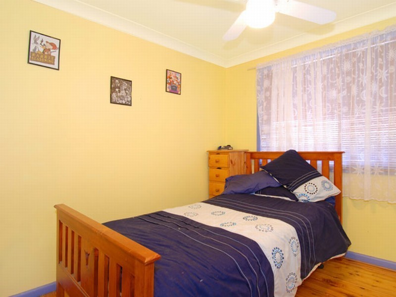 12 Laver Road, Dapto NSW 2530