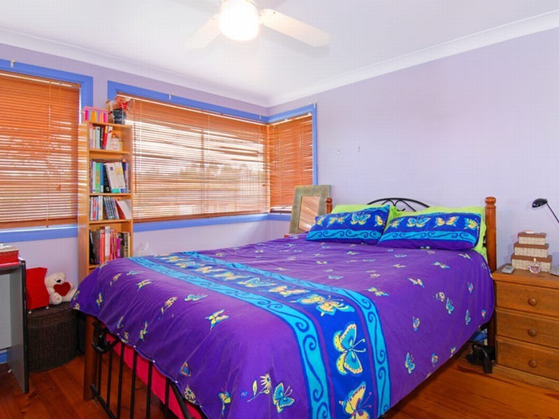 12 Laver Road, Dapto NSW 2530