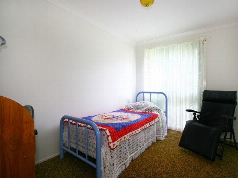 12 Melaluca Avenue, Dapto NSW 2530