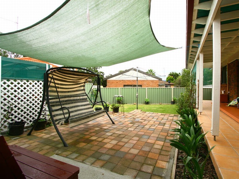 12 Melaluca Avenue, Dapto NSW 2530