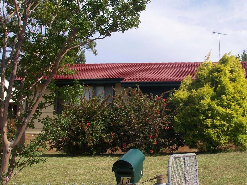 13 Fowlers Road, Dapto NSW 2530