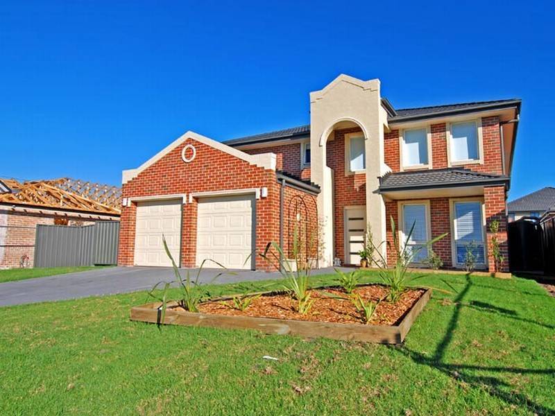 14 Athanlin Avenue, Haywards Bay NSW 2530