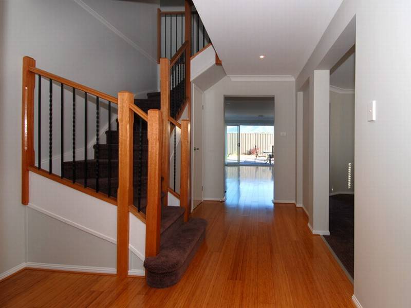 14 Athanlin Avenue, Haywards Bay NSW 2530