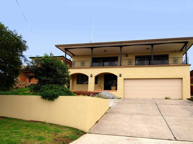 14 Thirroul Road, Kanahooka NSW 2530