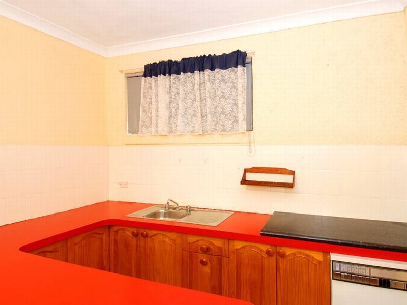 14 Thirroul Road, Kanahooka NSW 2530