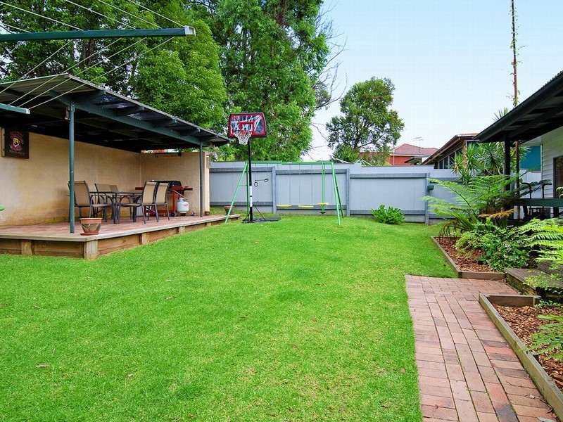 152 Lakelands Drive, Dapto NSW 2530