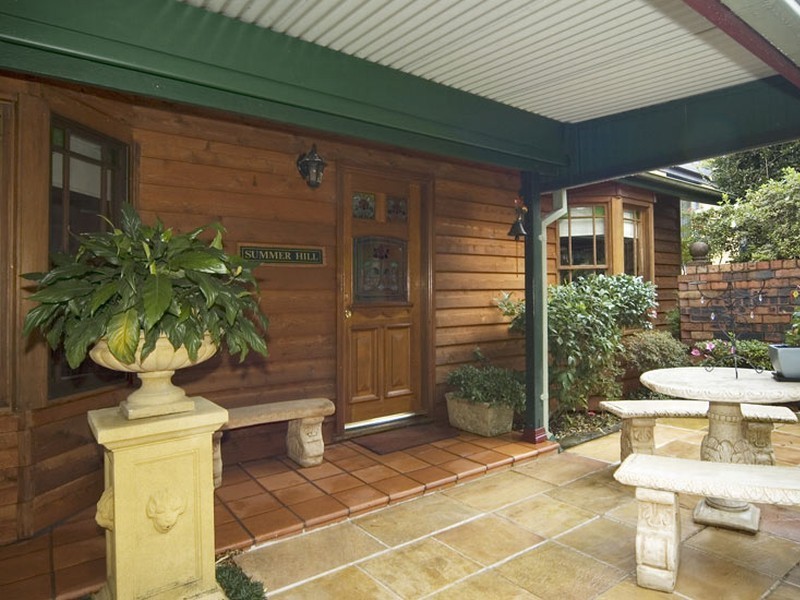 15 Gerard Avenue, Farmborough Heights NSW 2526