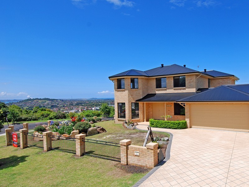1 Lorikeet Place, Blackbutt NSW 2529