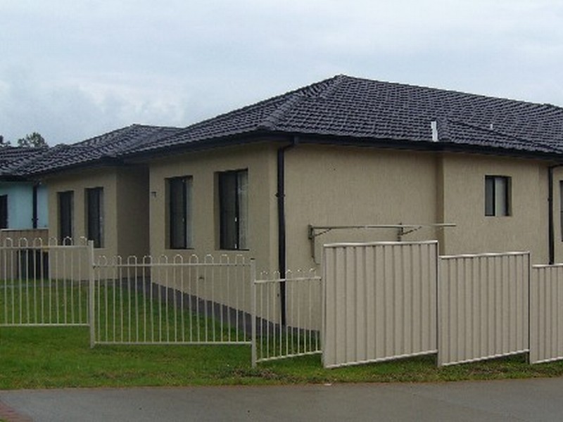 208 Kanahooka Road, Kanahooka NSW 2530