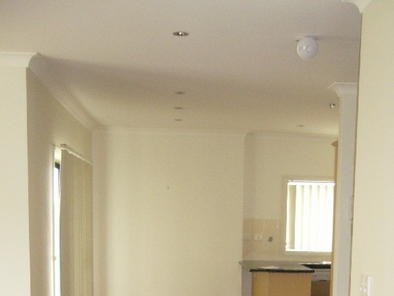 208 Kanahooka Road, Kanahooka NSW 2530