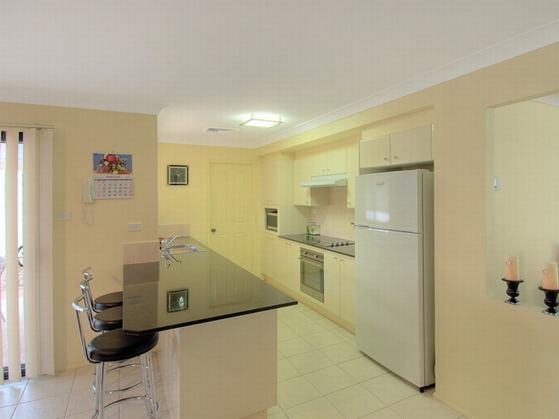 20 Boddington Way, Horsley NSW 2530