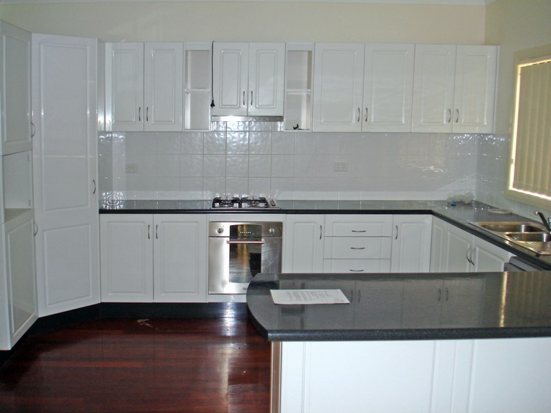 210 Kanahooka Road, Kanahooka NSW 2530