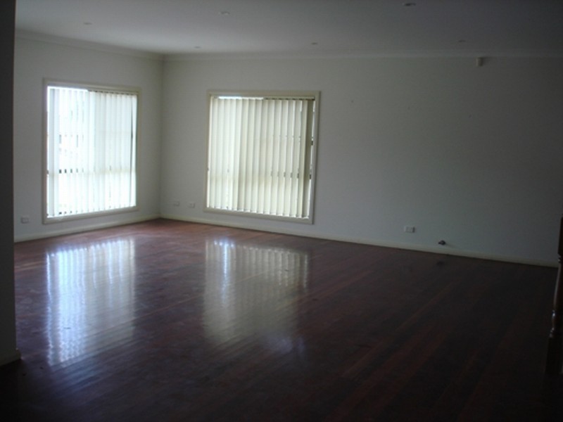 210 Kanahooka Road, Kanahooka NSW 2530