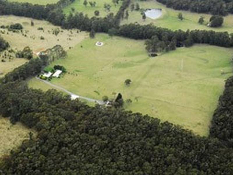 212 Lees Road, Robertson NSW 2577