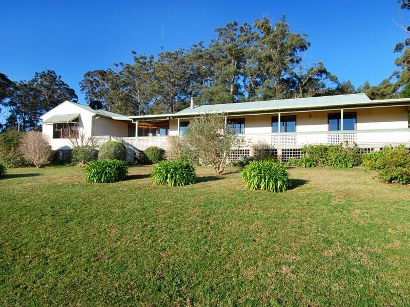 212 Lees Road, Robertson NSW 2577