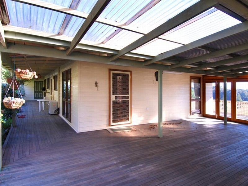 212 Lees Road, Robertson NSW 2577