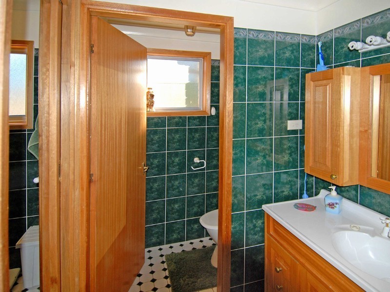 29 Edgeworth Avenue, Kanahooka NSW 2530